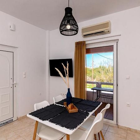 Bona'S Guest House Agia  Экстерьер фото