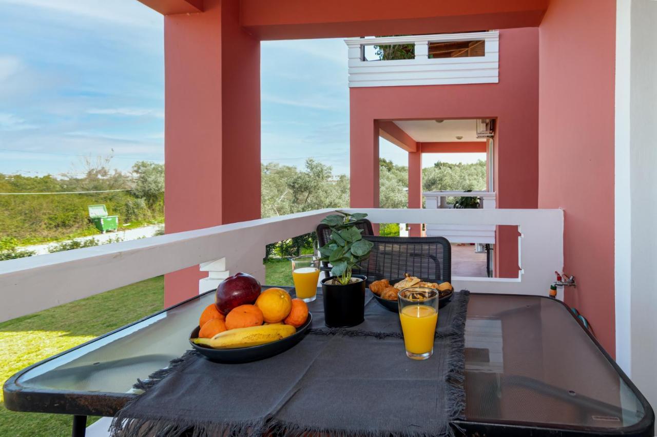 Bona'S Guest House Agia  Экстерьер фото
