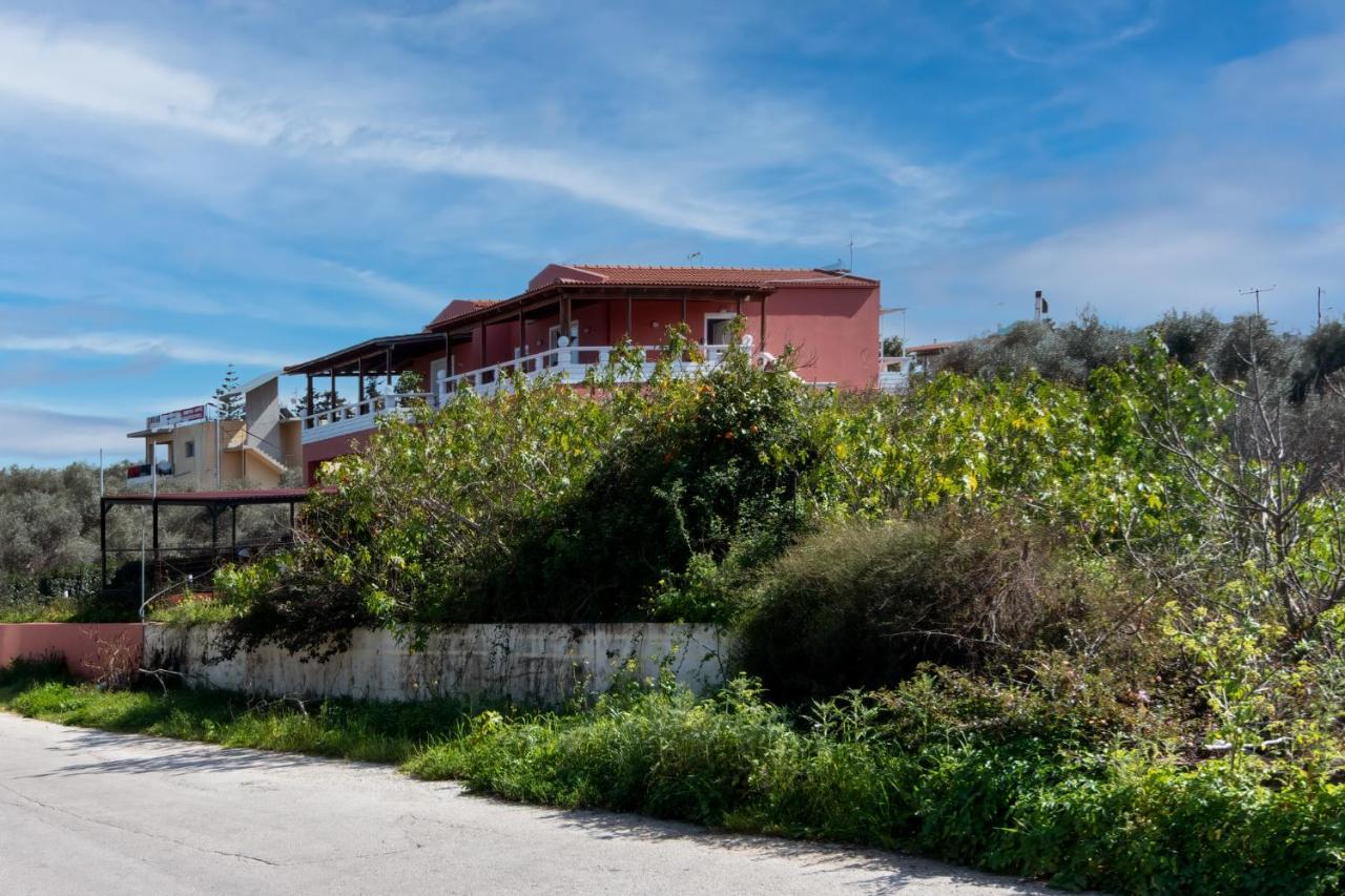Bona'S Guest House Agia  Экстерьер фото