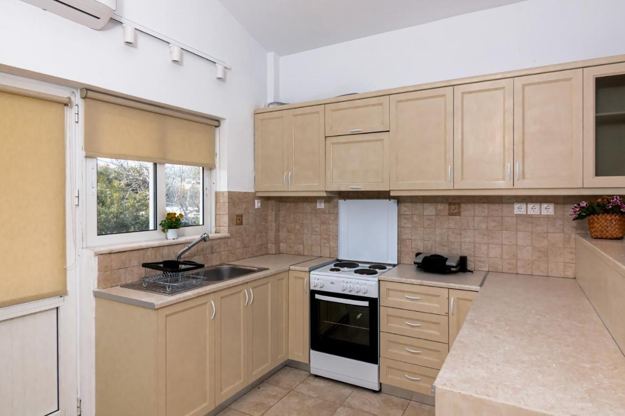 Bona'S Guest House Agia  Экстерьер фото