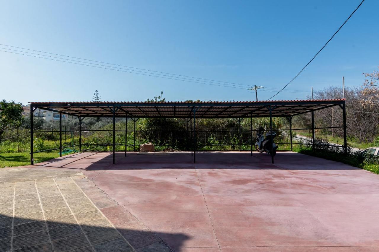 Bona'S Guest House Agia  Экстерьер фото