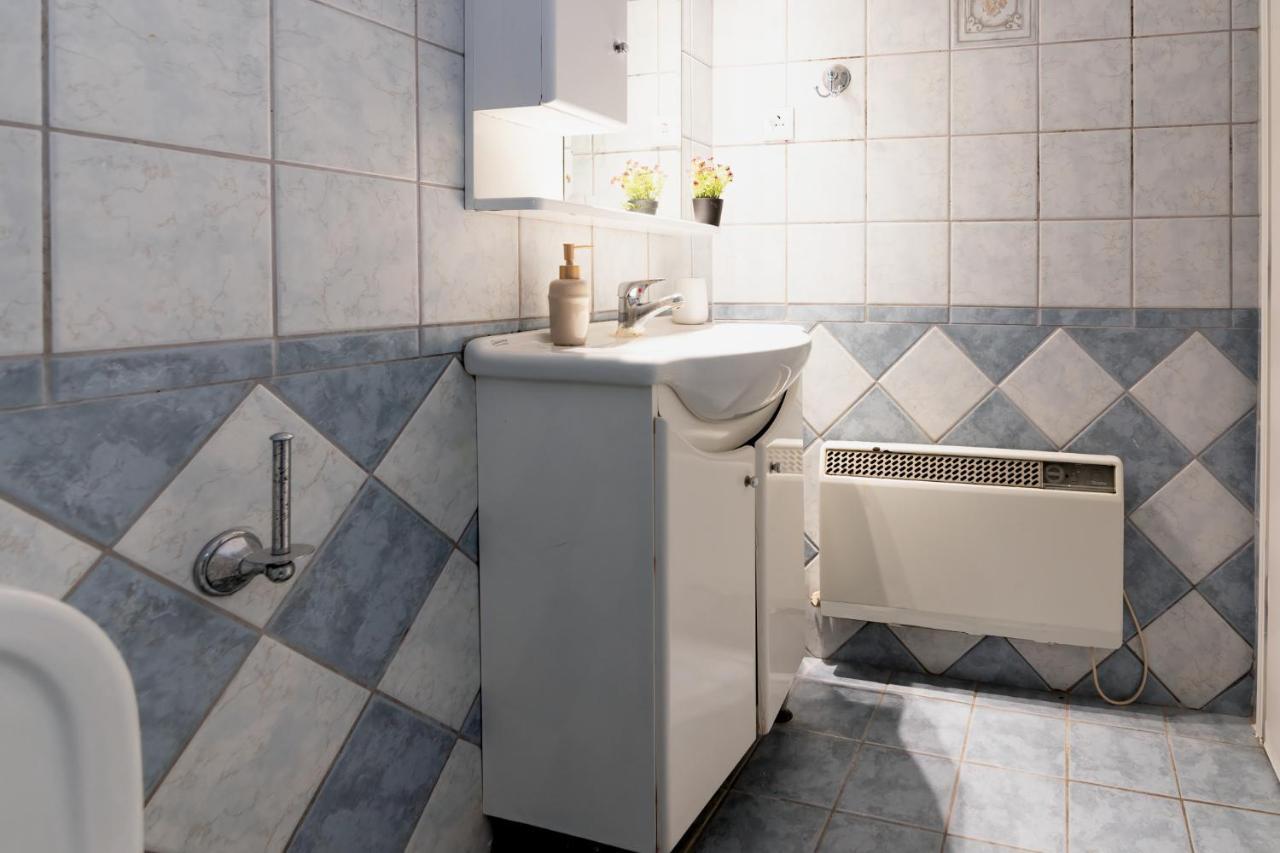 Bona'S Guest House Agia  Экстерьер фото
